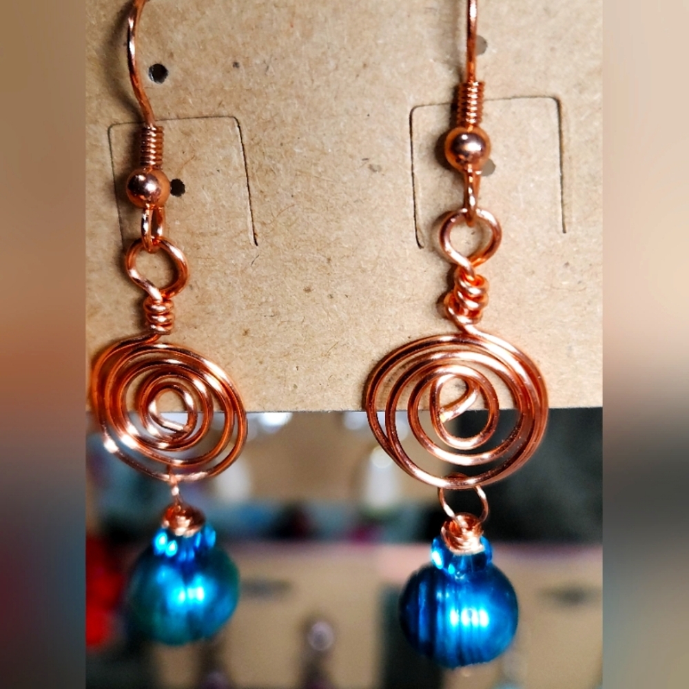 NWT Spiral Wrapped Earring Dangles with Freshwater Pearls